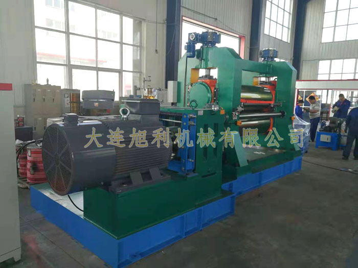 兩輥壓延機(jī)